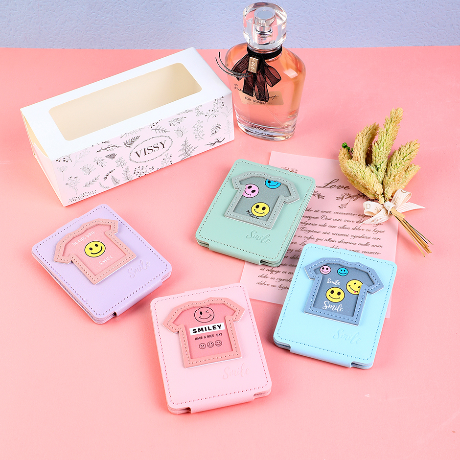 Sewing smiling face rectangular mirror