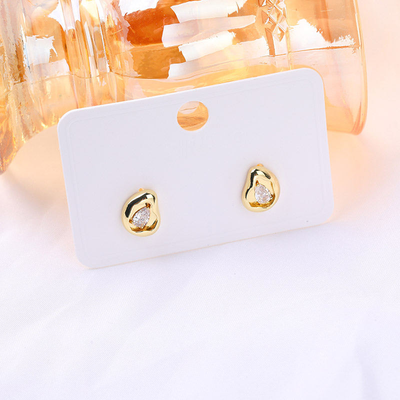 Fashion shaped earrings