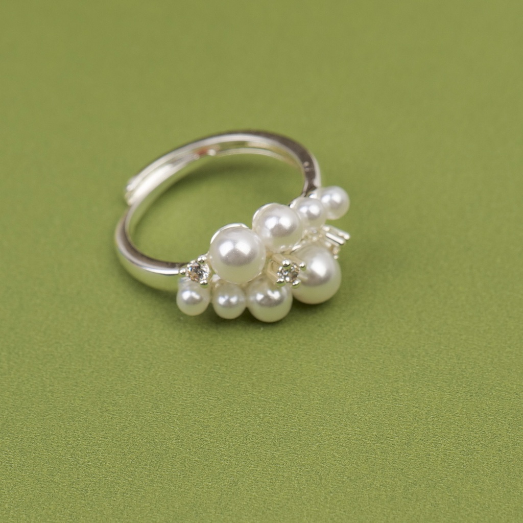 Silver Pearl Ring