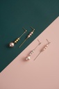 Trendy pearl earrings