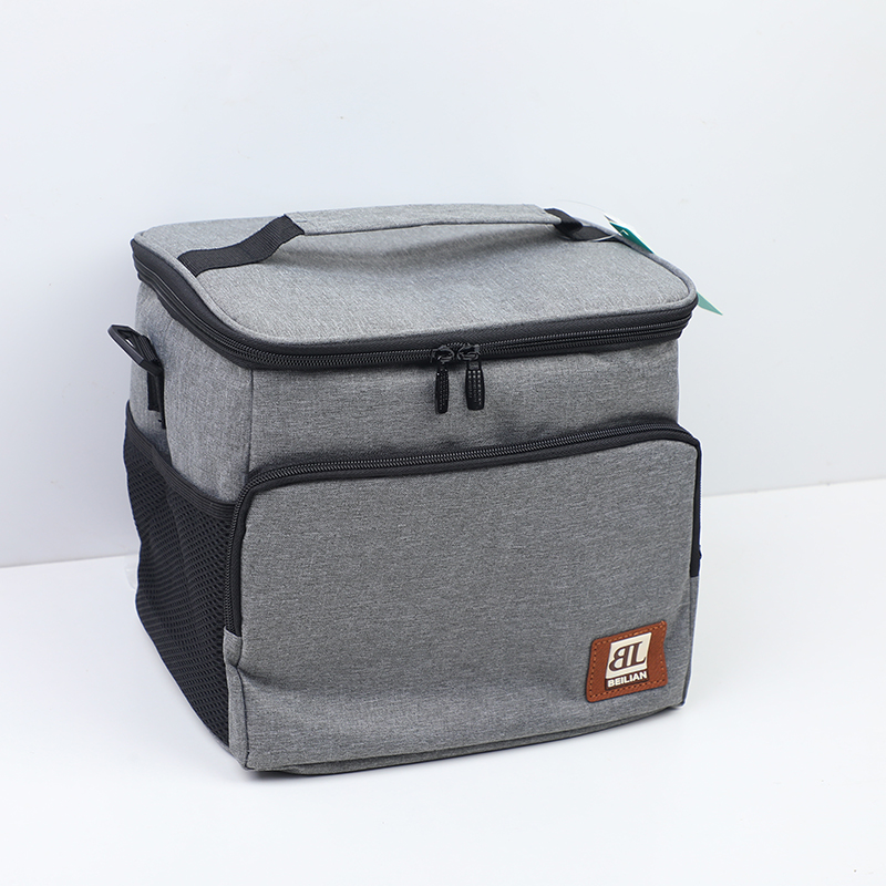 Small outdoor portable lunch bag-grey