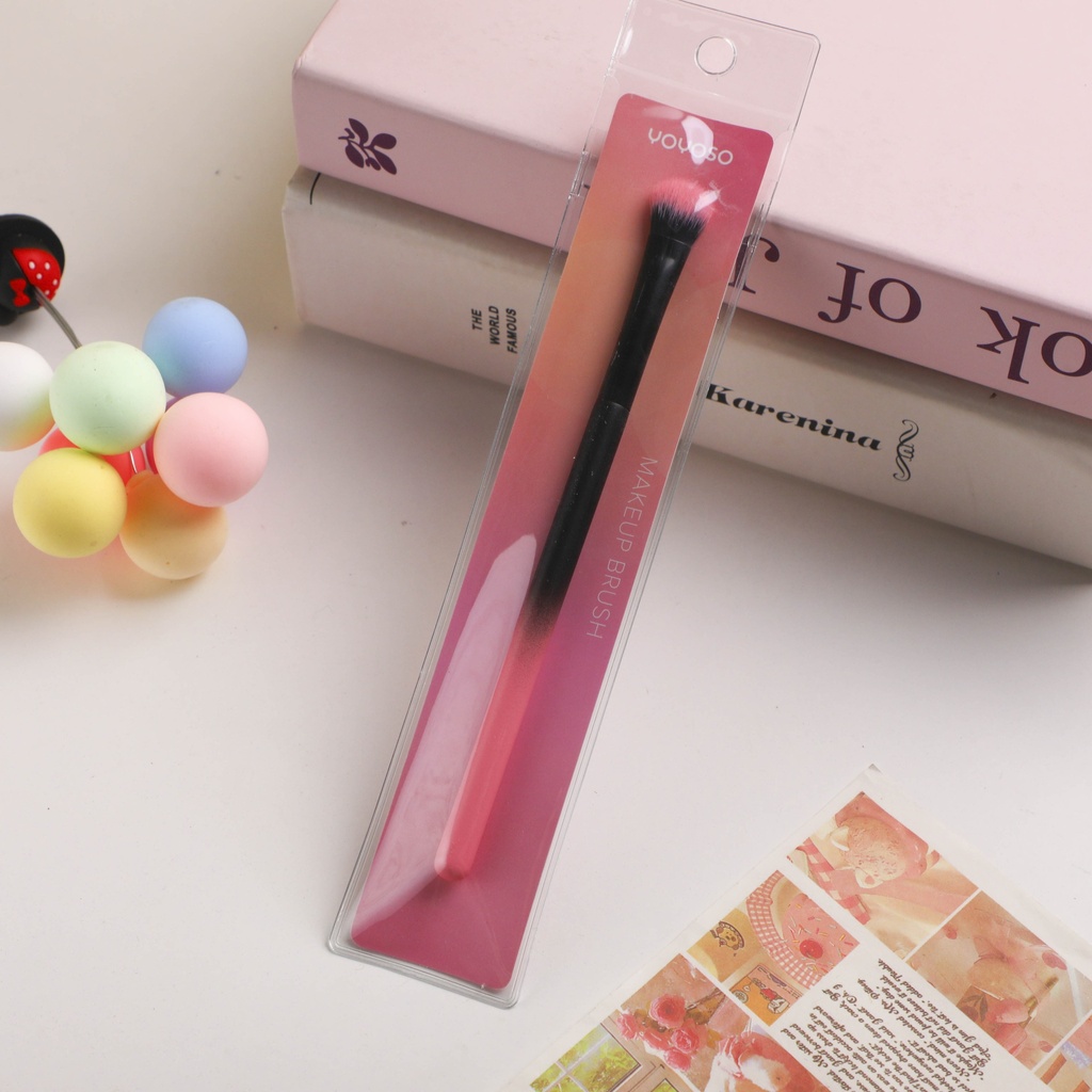 Dark Night Rose Series Eye Shadow Brush