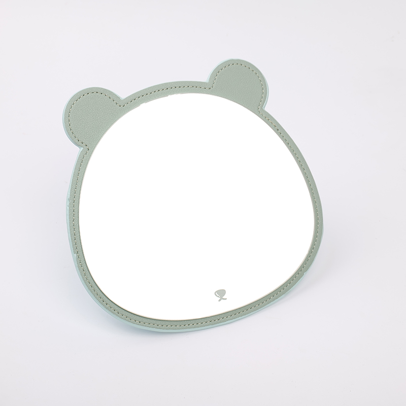 TEDDY ISLAND series sports bear head rel