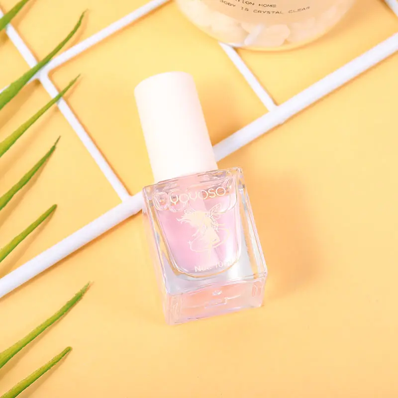 Nourishing and brightening nail care pol