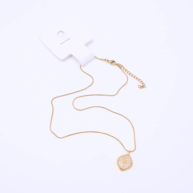 Zircon light luxury pendant necklace