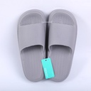 Checkered couple men's household slipper