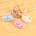 Animal biscuit contact lens case